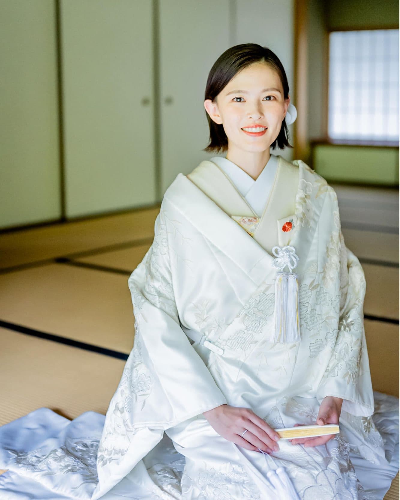 白いスタジオ｜ユーモアウェディング